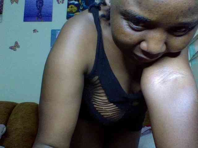 sexy web cam Prettiea
