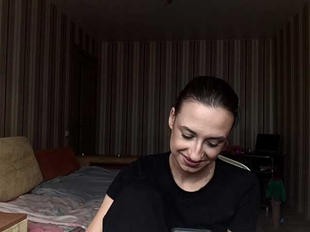 KirstenMolner live cam on BongaCams
