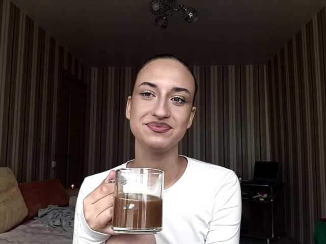 KirstenMolner live cam on BongaCams