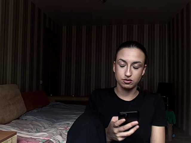 KirstenMolner live cam on BongaCams