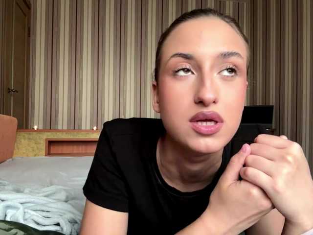 KirstenMolner live cam on BongaCams