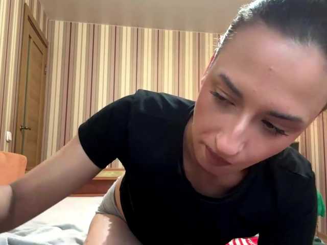 KirstenMolner live cam on BongaCams