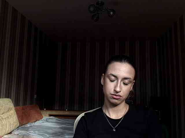 KirstenMolner webcam