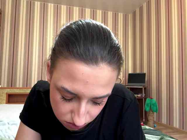 KirstenMolner webcam