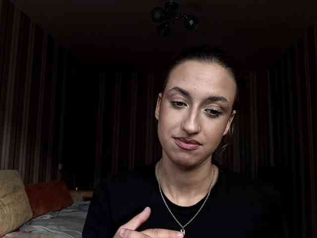 KirstenMolner webcam