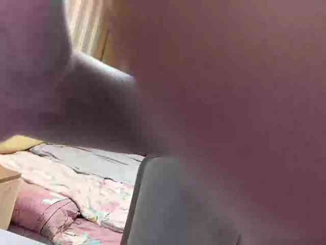 KirstenMolner webcam