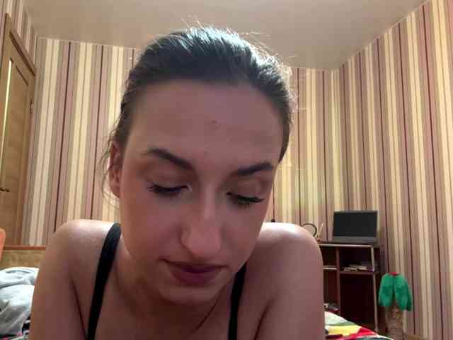 KirstenMolner webcam