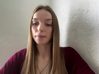 KiraLichtenstein Porn Show