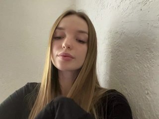 KiraLichtenstein Porn Show