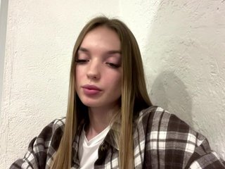 KiraLichtenstein Porn Show