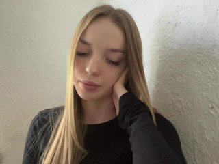 KiraLichtenstein Porn Show