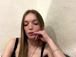 KiraLichtenstein Porn Show