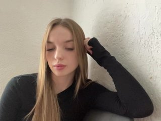 KiraLichtenstein Porn Show