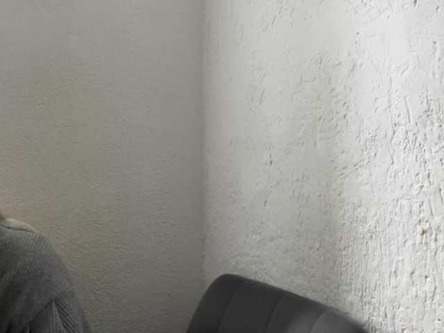 JenniLichtenstein live cam on BongaCams