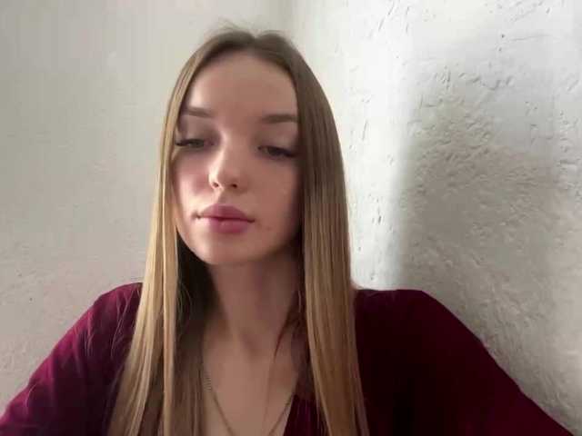 JenniLichtenstein live cam on BongaCams