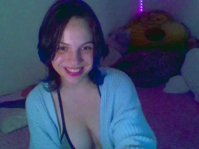 LillyShy live cam on BongaCams