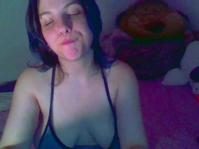LillyShy live cam on BongaCams