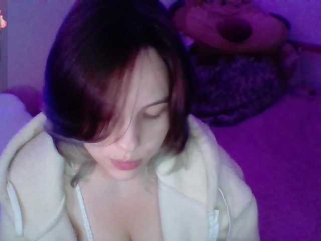 LillyShy live cam on BongaCams