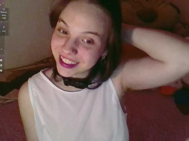LillyShy live cam on BongaCams