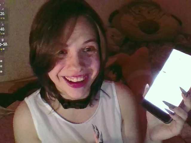 LillyShy live cam