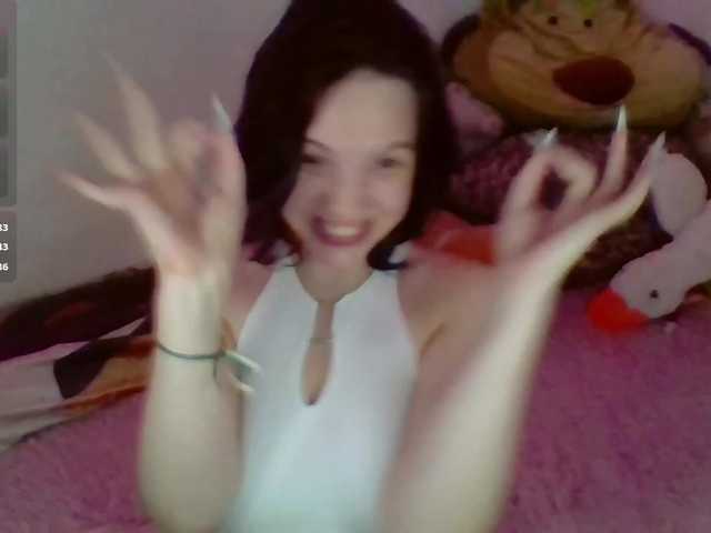 LillyShy live cam on BongaCams