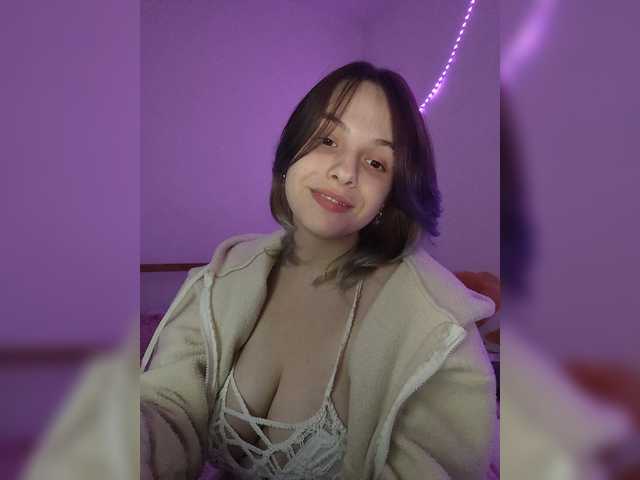 LillyShy live cam on BongaCams