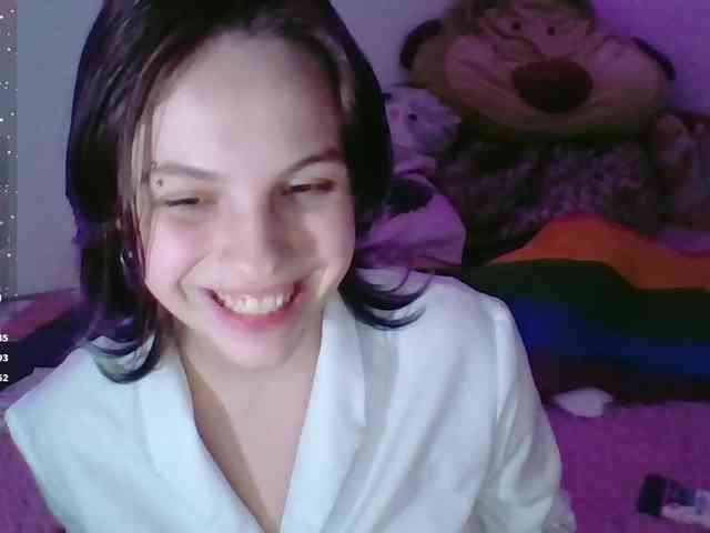LillyShy webcam