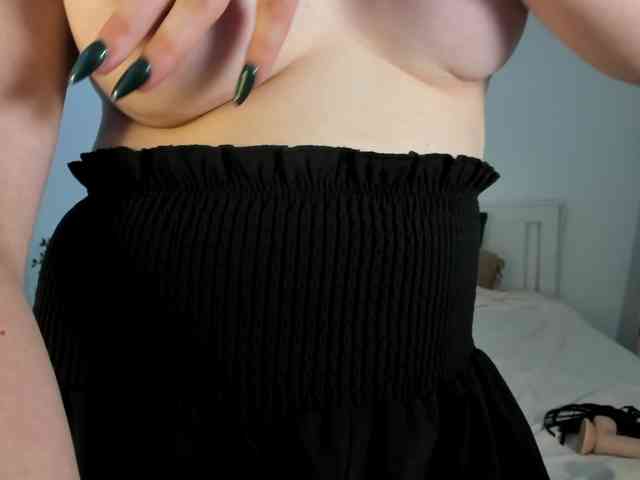 LucyBlowJobGray