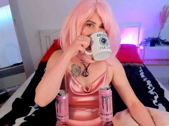 LucyBlowJobGray