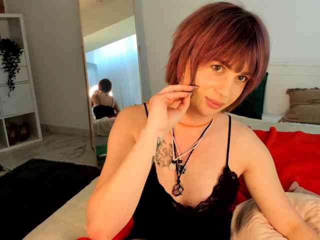 LucyBlowJobGray