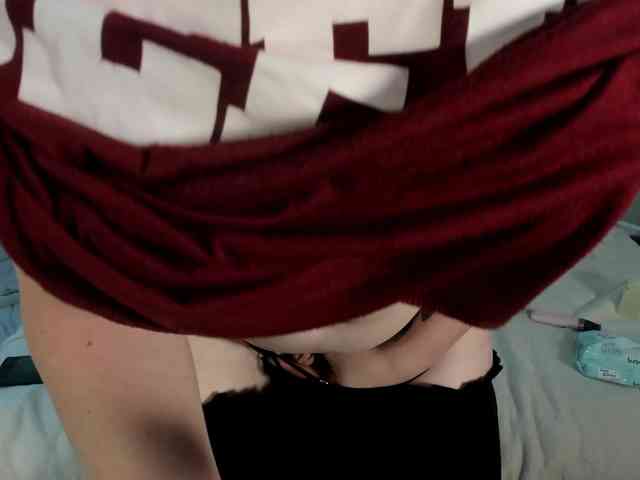 LucyBlowJobGray