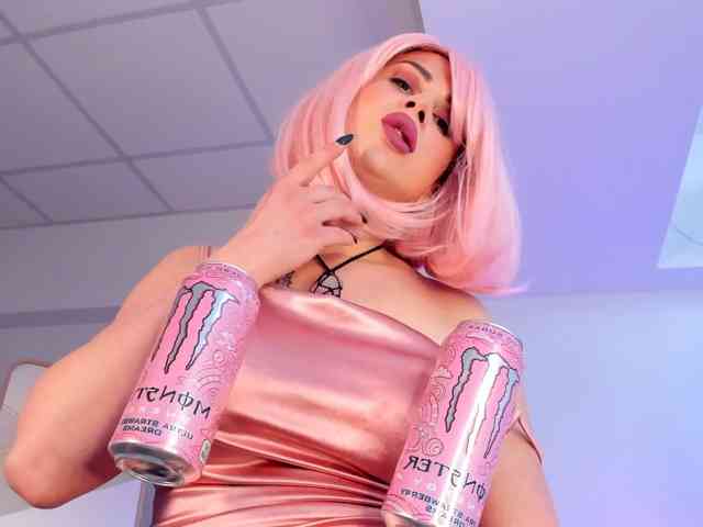 LucyBlowJobGray