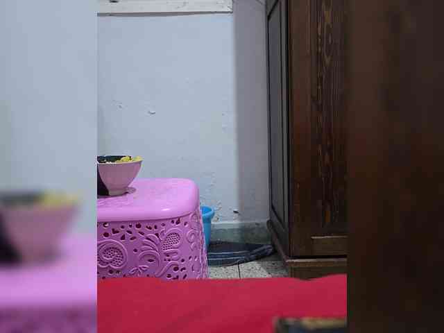 Mirza1992 webcam