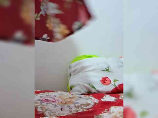 Mirza1992 webcam
