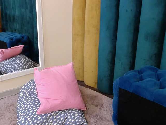 IslaCreed live cam on BongaCams