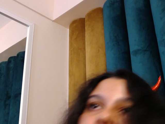 IslaCreed live cam on BongaCams