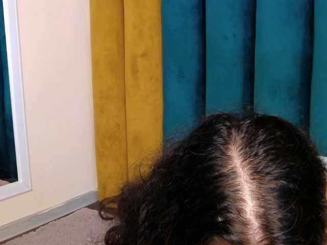 IslaCreed live cam on BongaCams