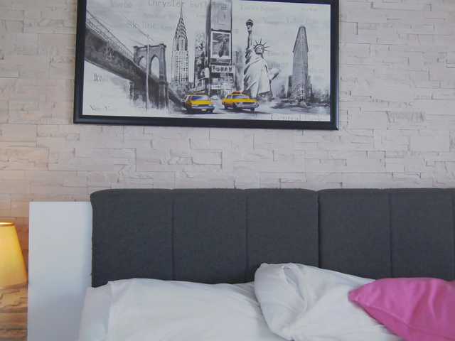 IslaCreed live cam preview