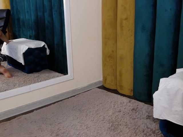 IslaCreed live cam on BongaCams