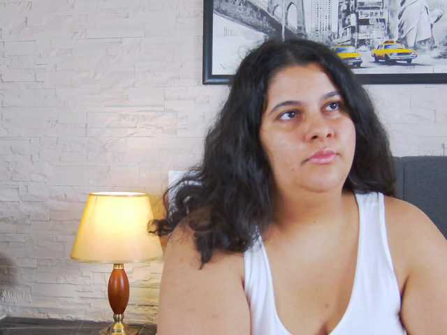 IslaCreed live cam on BongaCams