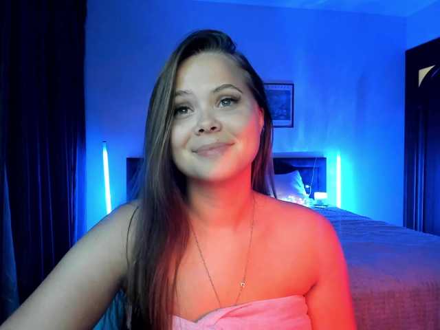 kirakiralove09 live cam on BongaCams