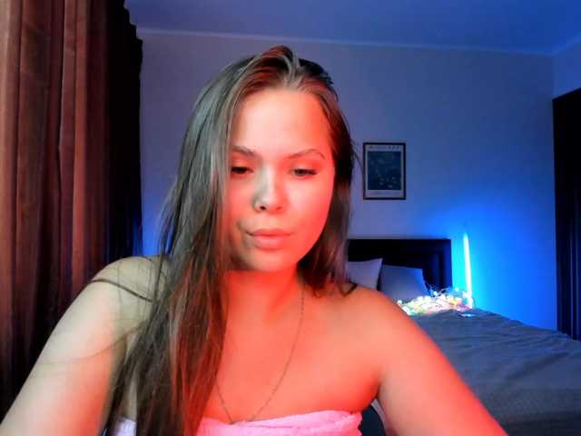 kirakiralove09 live cam on BongaCams
