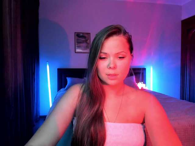 kirakiralove09 live cam on BongaCams