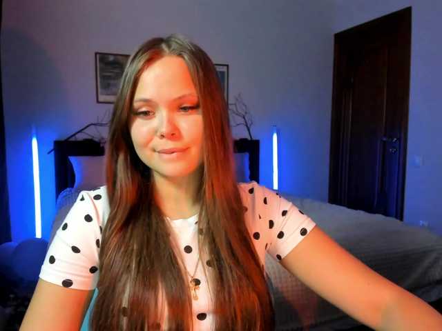 kirakiralove09 live cam on BongaCams