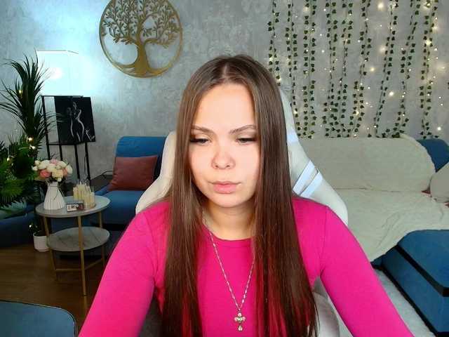kirakiralove09 — live female cam