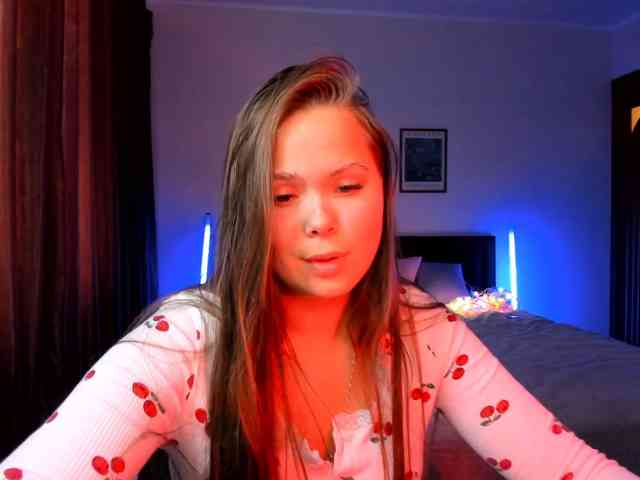 kirakiralove09 webcam