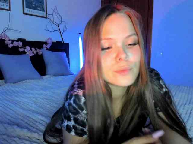 Model: kirakiralove09