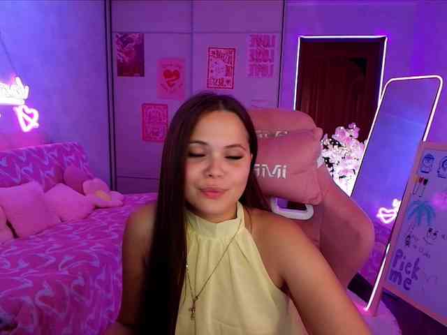 kirakiralove09 webcam