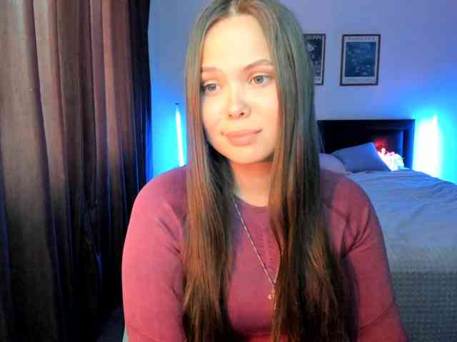 Model: kirakiralove09