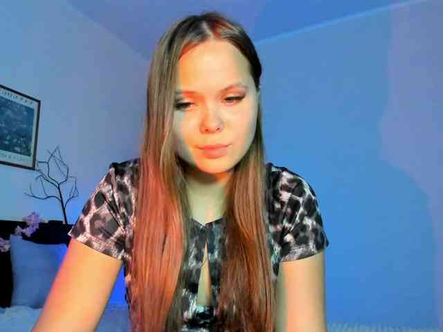 Model: kirakiralove09